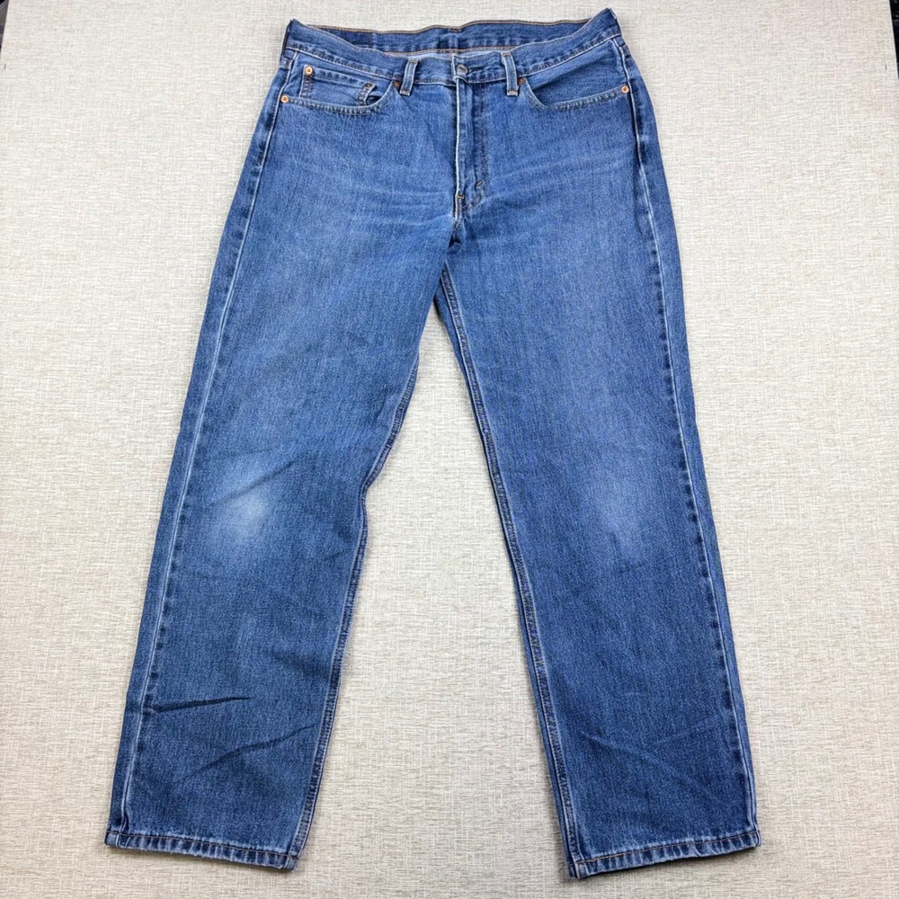 Levis 550 Mens 35x32 Light Distress Jeans Thigh Fade ** Vintage Style ** Denim